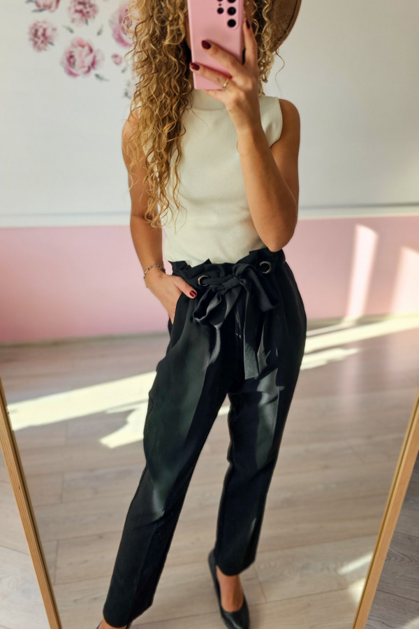 Czarne eleganckie spodnie