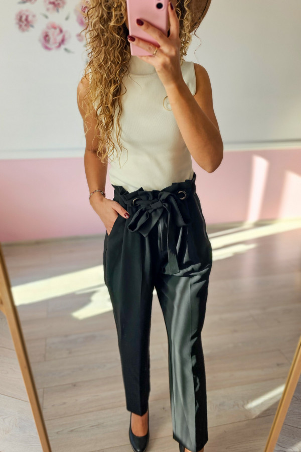 Czarne eleganckie spodnie 3