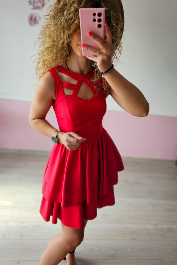 Malinowa sukienka 2