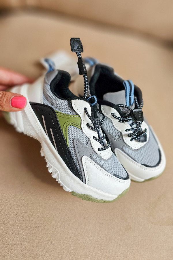 Sportowe buty chłopięce Reserved