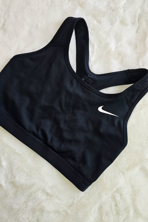 Damski stanik sportowy Nike 1