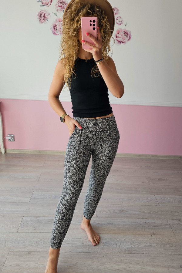 Wzorzyste spodnie H&M 1