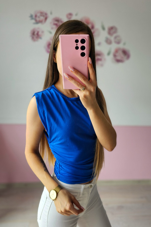 Niebieska bluzka z ściągaczami 1