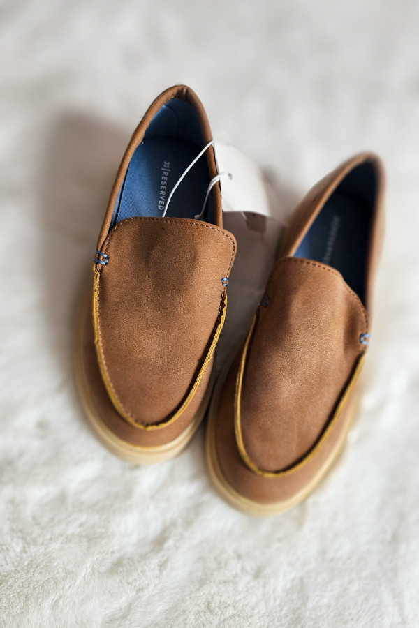 Eleganckie loafersy chłopięce Reserved 3