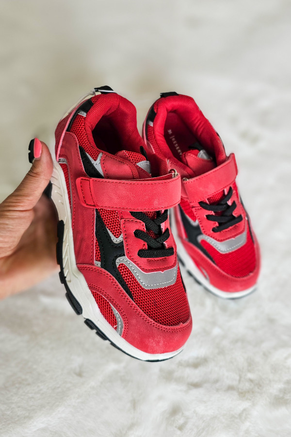 Czerwone sneakersy chłopięce 2