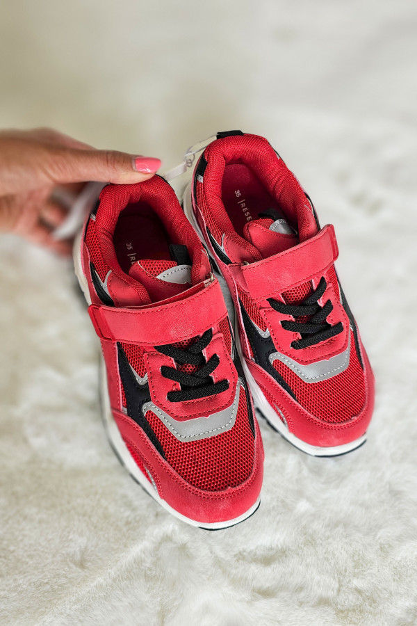 Czerwone sneakersy chłopięce 3