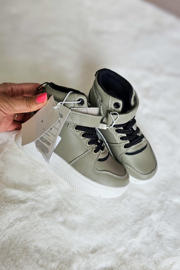 Buty chłopięce 1