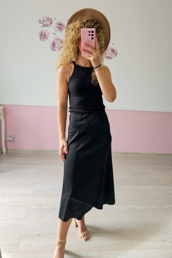 Czarna spódnica midi