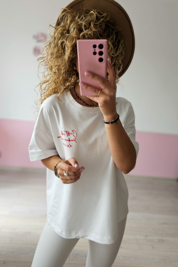 T-shirt z napisami Reserved