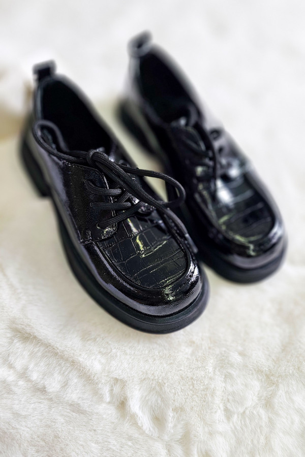 Czarne loafersy z imitacji skóry Reserved 2