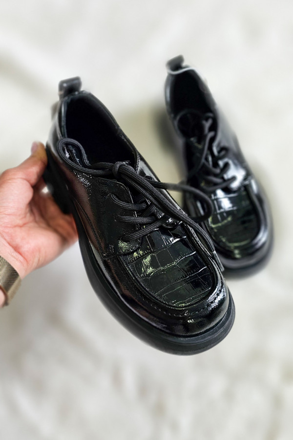 Czarne loafersy z imitacji skóry Reserved 5