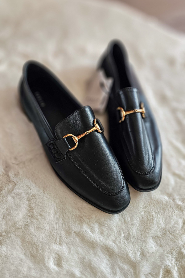 Czarne loafersy Mohito 3