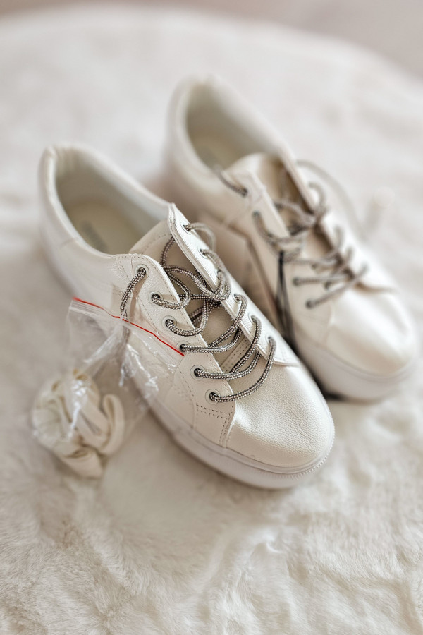 Sportowe buty damskie Reserved 4