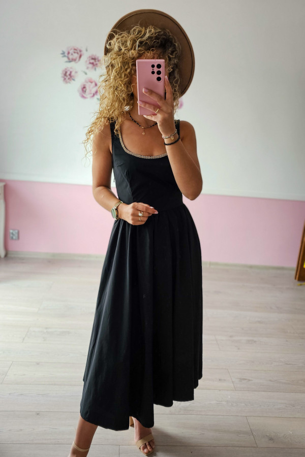 Czarna sukienka midi Mohito