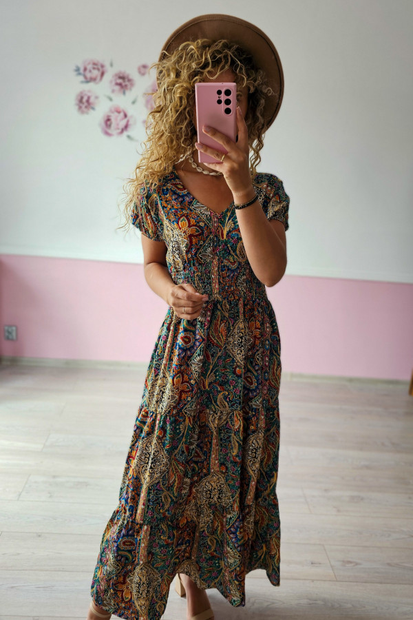 Wzorzysta sukienka maxi