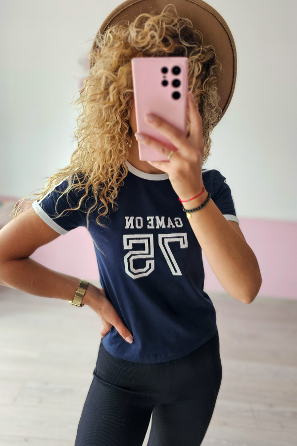 T-shirt Reserved
