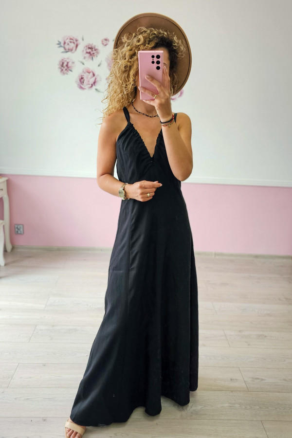 Czarna sukienka maxi Reserved 1