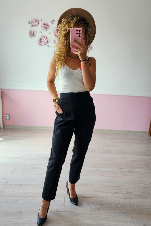 Czarne spodnie typu jogger Reserved 2