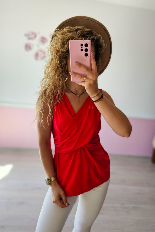 Czerwona bluzka damska 1