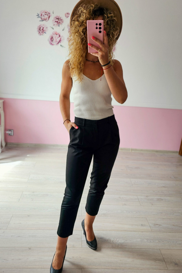 Czarne eleganckie spodnie biurowe 2