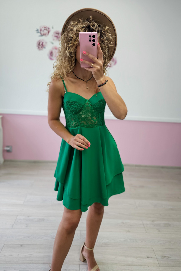 Elegancka sukienka mini 4
