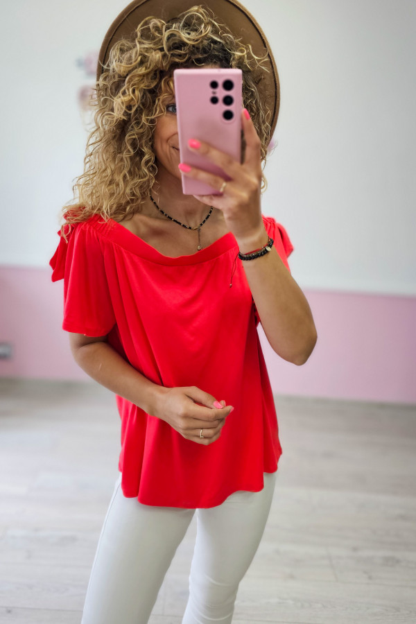 Czerwona bluzka hiszpankowa 1