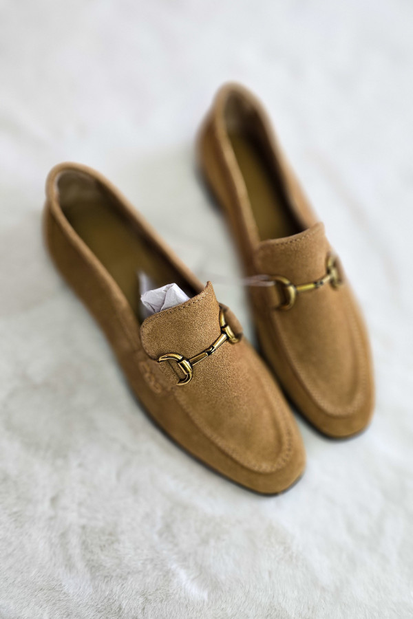 Zamszowe skórzane loafersy z klamrą Reserved * AKTUALNA KOLEKCJA 1