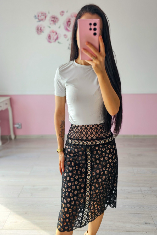 Ażurowa spódnica midi