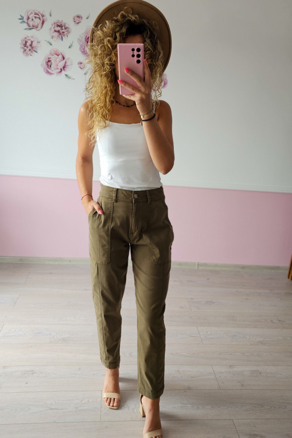 Spodnie damskie w kolorze khaki 1