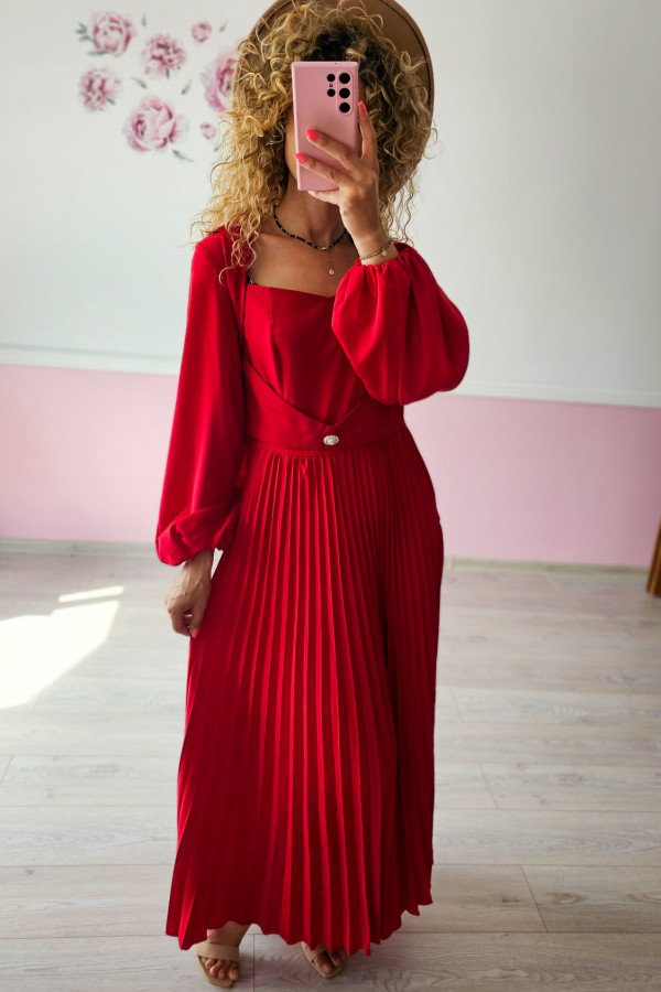 Czerwona elegancka sukienka damska 1