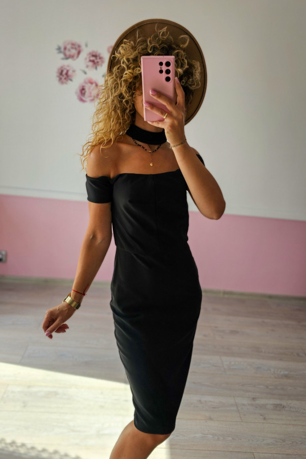 Czarna Sukienka Hiszpanka – Klasyczna Elegancja 1