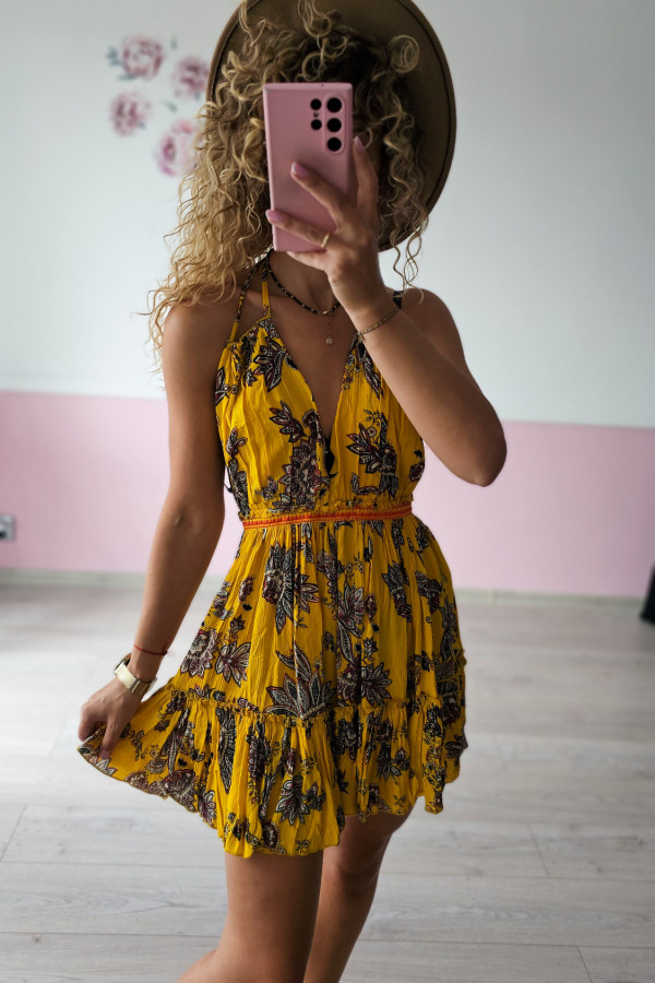 Sukienka boho w żółte kwiaty