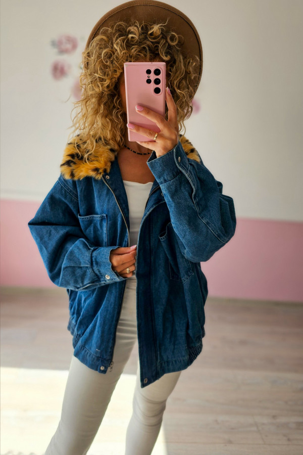 Jeansowa kurtka oversize z kołnierzem w cętki 1