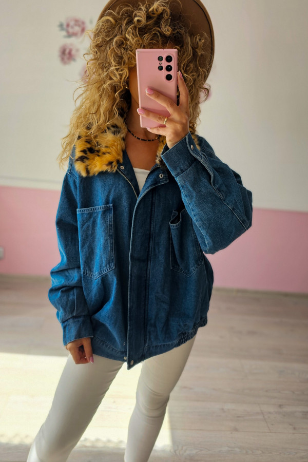 Jeansowa kurtka oversize z kołnierzem w cętki 5