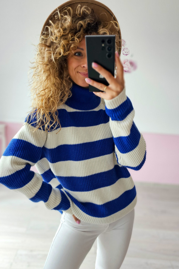 Sweter damski w paski – biało-niebieski, prążkowany M/L 1