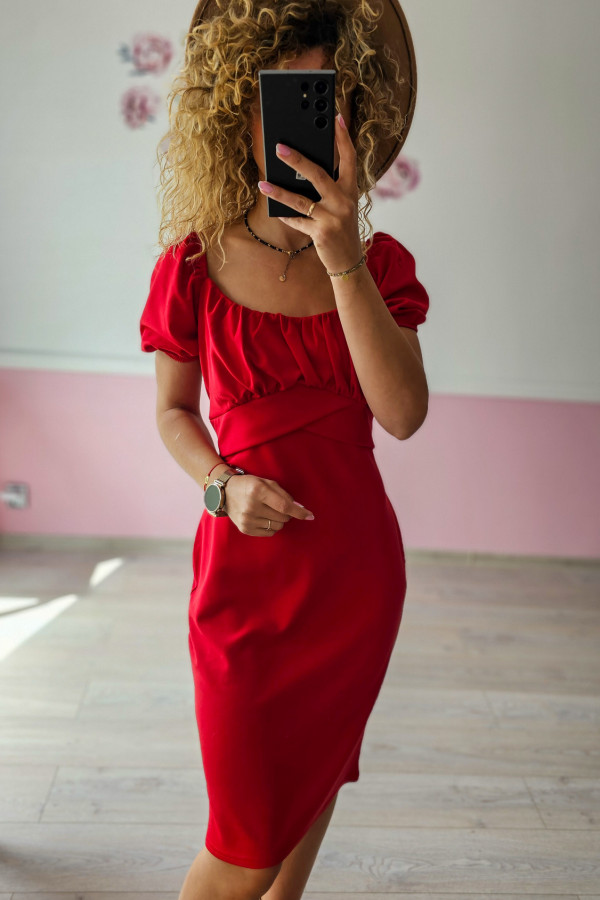 Czerwona sukienka damska