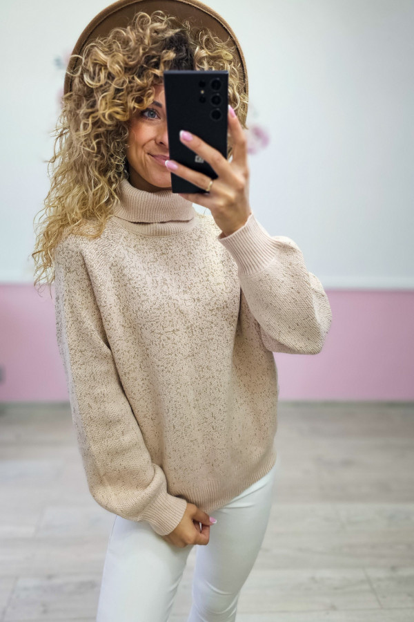 Sweter z golfem 1