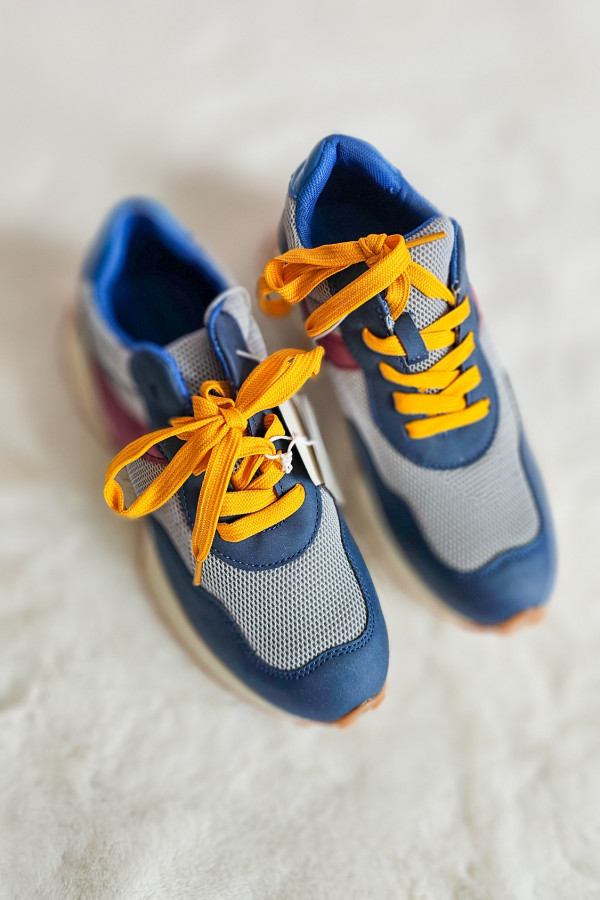 Kolorowe sneakersy z siateczką i żółtymi sznurówkami 5