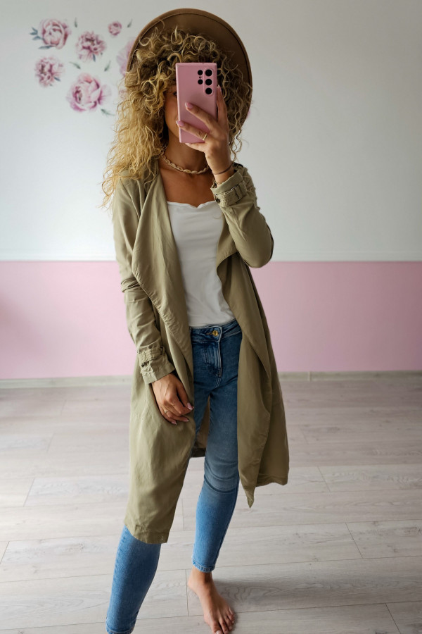 Płaszcz damski oliwkowy – lekki i stylowy 2
