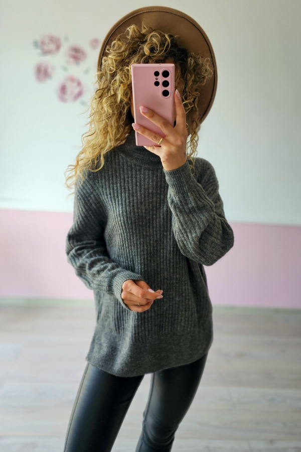 Sweter szary w prążki