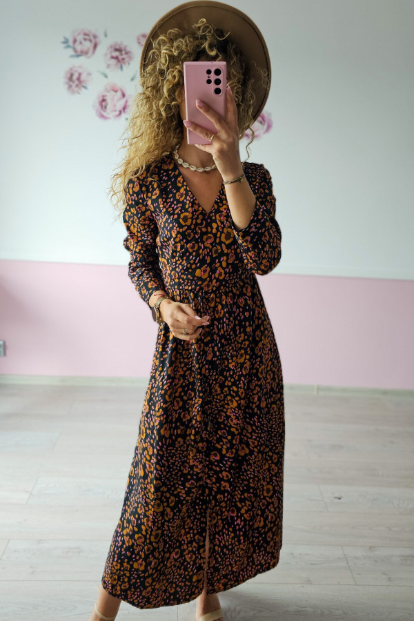 Sukienka maxi w abstrakcyjny wzór 1