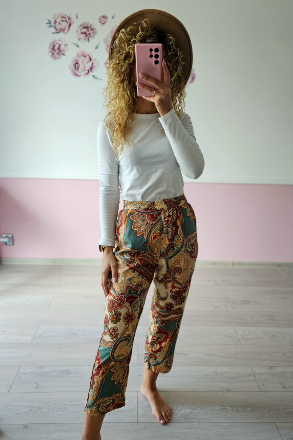 Spodnie z nadrukiem paisley 1