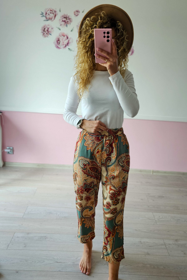 Spodnie z nadrukiem paisley 2