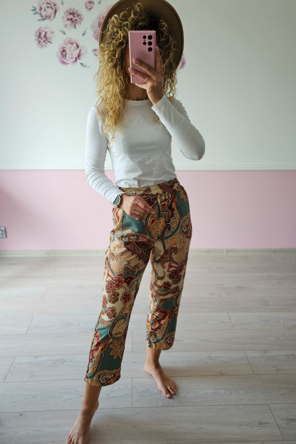 Spodnie z nadrukiem paisley