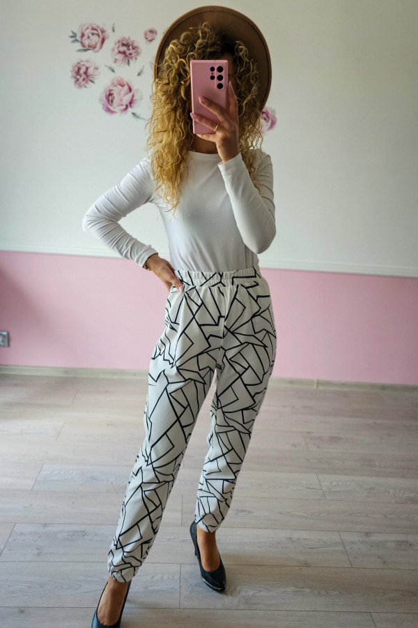 Spodnie w czarno-biały geometryczny wzór L/XL 1