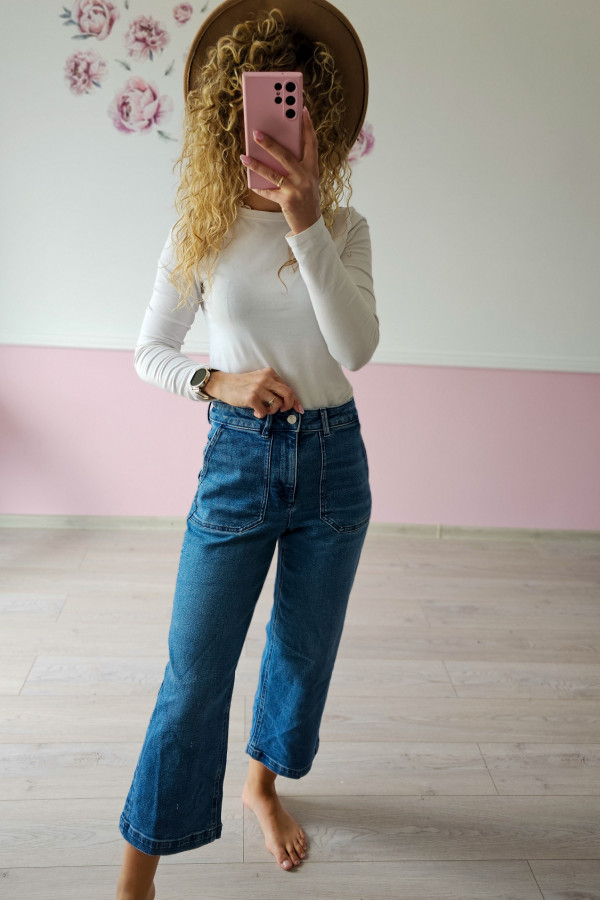 Dżinsy w stylu retro z szerokimi nogawkami 1