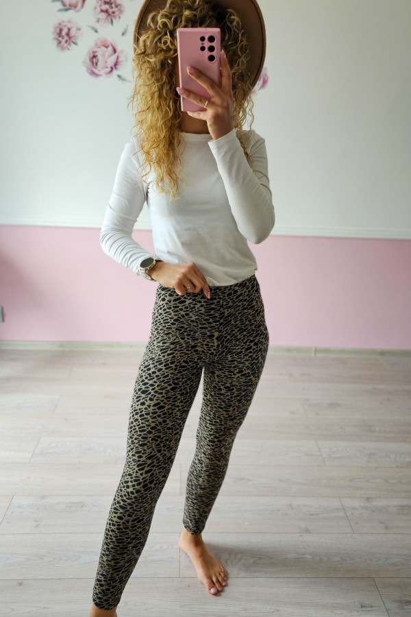 Legginsy w panterkę 1