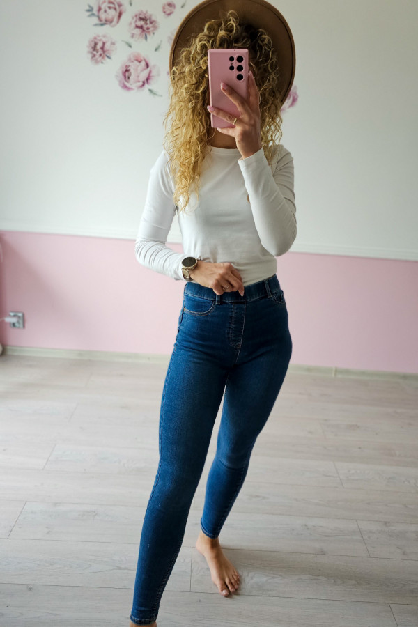 Jeansy skinny z wysokim stanem 4