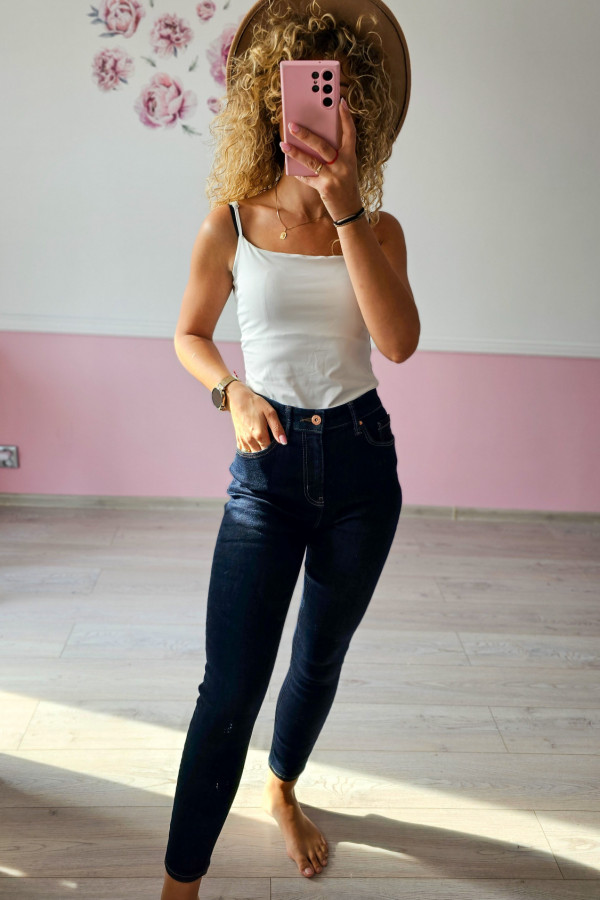 Jeansy damskie z wysokim stanem 1