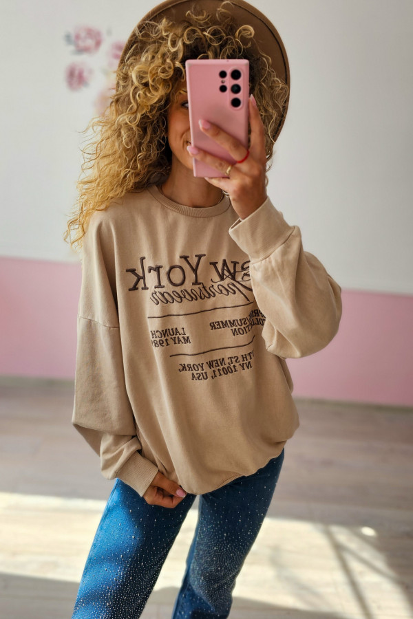 Beżowa bluza damska oversize z nadrukiem – wygoda i styl L/XL 2